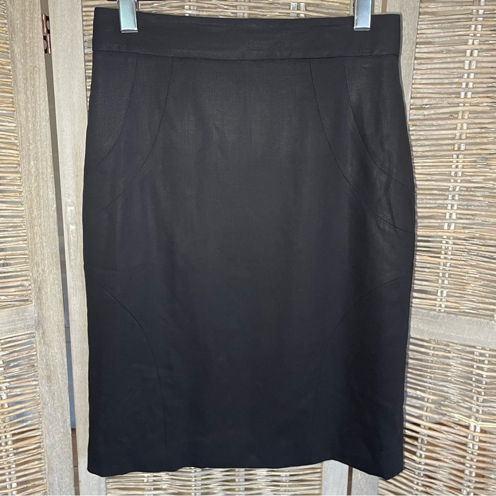 Monique Lhuillier wool knee length skirt - size 8